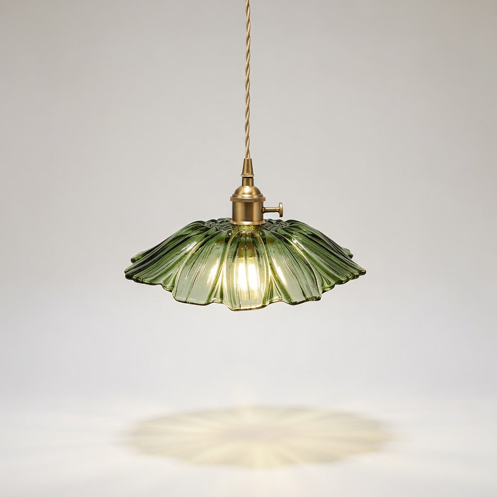 Fleurisence | Élégante Suspension Verre Rouge Pétales de Fleurs