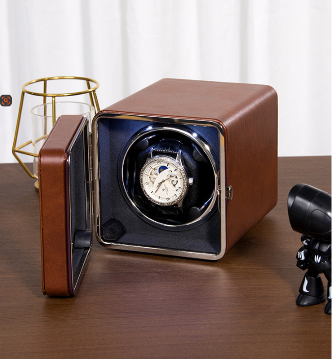 Édition | Remontoir Montre Automatique Cube Marron | Silencieux