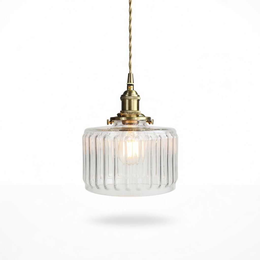 VerreNoble | Élégante Lampe Suspendue en Verre Vert et Laiton