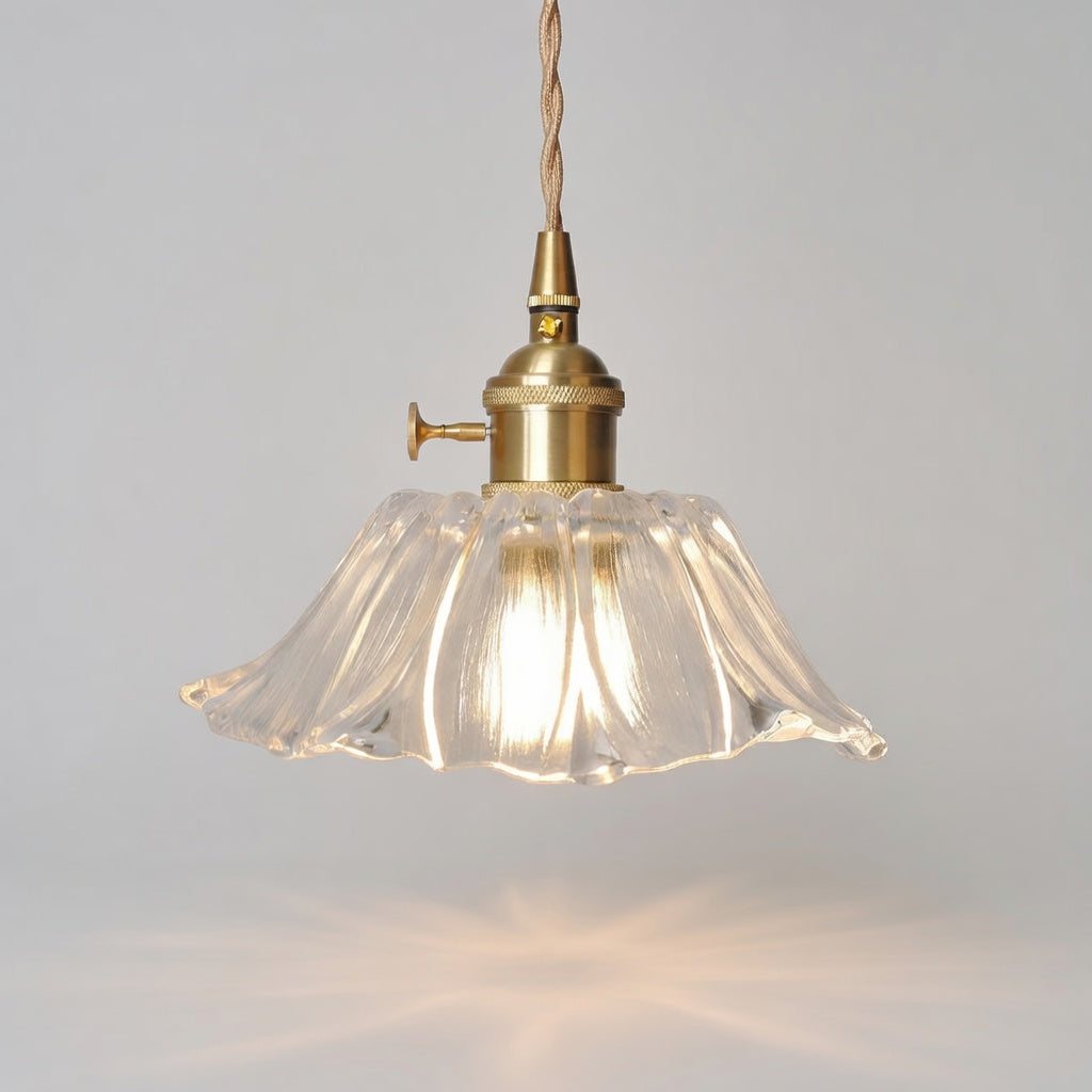 Fleurisence | Élégante Suspension Verre Rouge Pétales de Fleurs