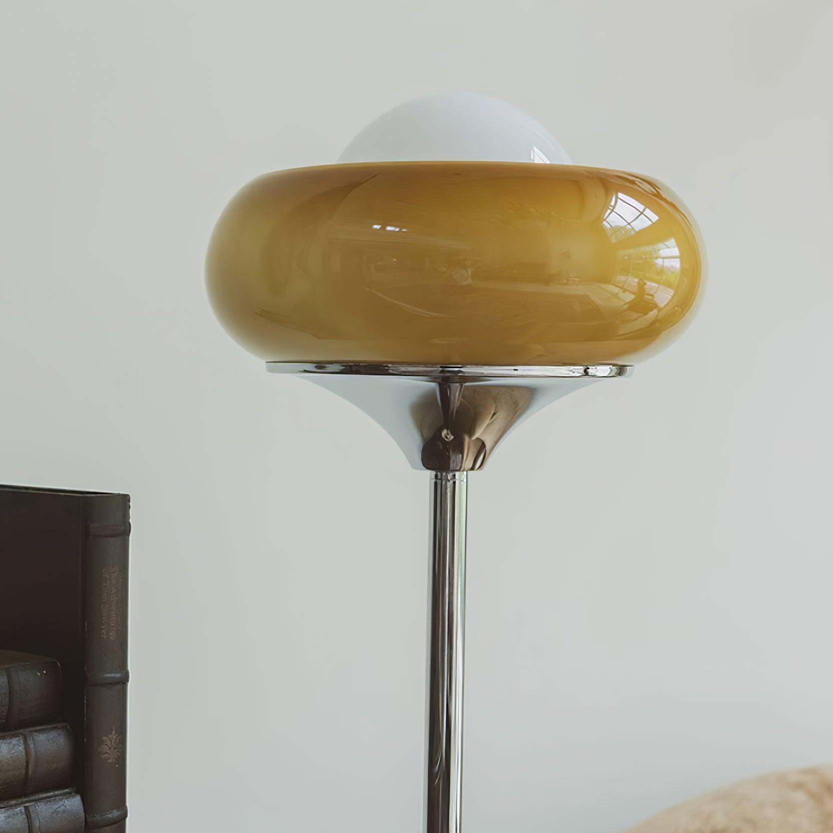 Luminara | Élégant Lampadaire Design Métal Verre Rétro pour Salon 3